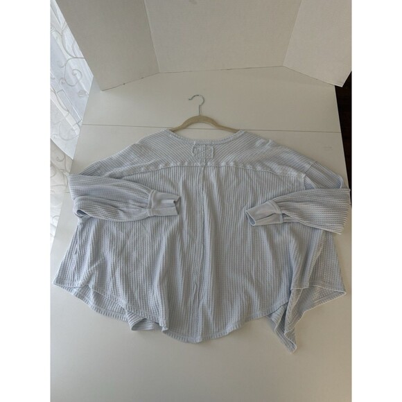 We The Free Woman Small Coraline Thermal Oversize V Neck Sweater Top dolman READ - Picture 10 of 11